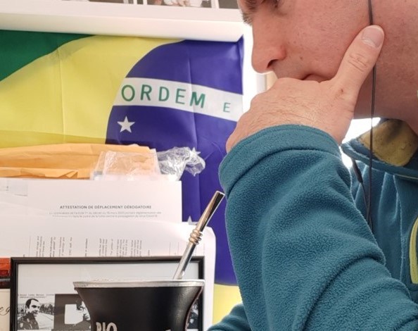 Diante do ditado da pandemia: digital&nbsp;igualitário?